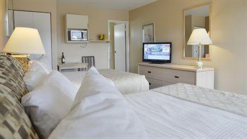 Maple Leaf Motel Inn Towne Osoyoos Exterior photo